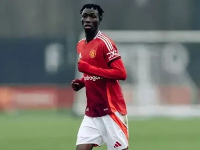 GẤP RÚT: MU Sắp Đóng 4 Thương Vụ Cuối Cùng Trước Giờ Chót Chợ Đông 2026