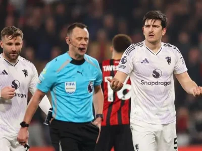 MU Đại Khủng Hoảng Hàng Thủ Trước Chelsea: Maguire Treo Giò, Martinez Vắng Mặt, Carrick Đau Đầu