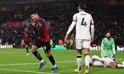 Van Dijk 'bóc phốt' sai lầm chết người, Liverpool thảm bại: CĐV nổi giận đòi sa thải thủ lĩnh? 1