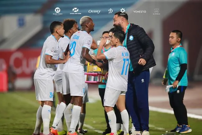 CLB Nam Định chính thức vào bán kết ASEAN Club Championship 1 CLB Nam Định chính thức vào bán kết ASEAN Club Championship 1