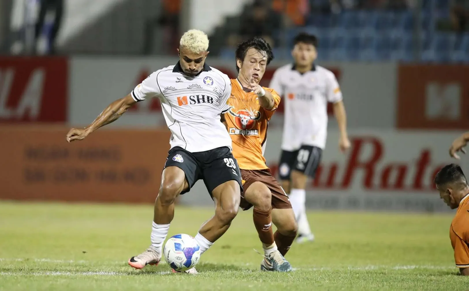 Vòng 12 LPBank VLeague 1-202526 Những khúc cua định mệnh 2 Vòng 12 LPBank VLeague 1-202526 Những khúc cua định mệnh 2